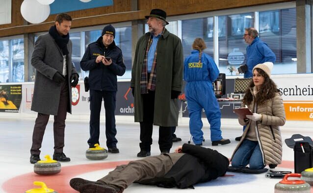 Das Winter-Special der "Rosenheim-Cops" steht an. Foto: ZDF / Linda Gschwentner