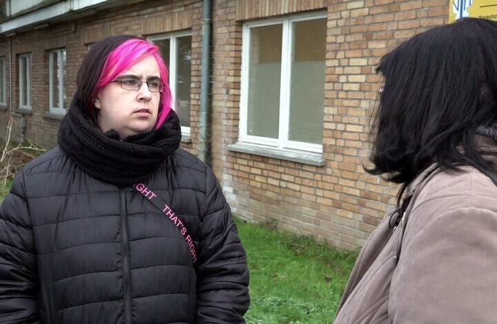 Musste ihre fünf Kinder in Obhut geben: Jana (32, l.). © RTLZWEI Musste ihre fünf Kinder in Obhut geben: Jana (32, l.). © RTLZWEI