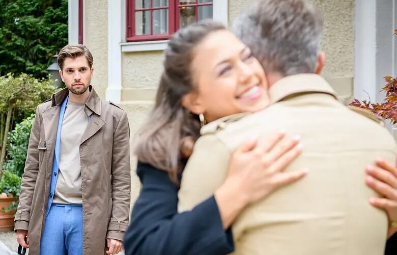 „Sturm der Liebe“-Stars privat: SIE zeigen sich jetzt knutschend bei Instagram „Sturm der Liebe“-Stars privat: SIE zeigen sich jetzt knutschend bei Instagram